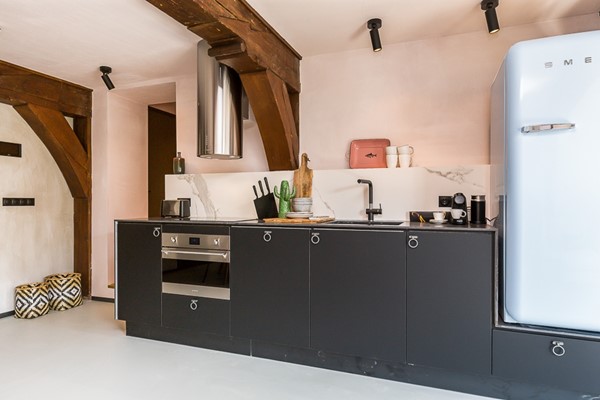 Medium property photo - Warmoesstraat 50A, 1012 JE Amsterdam